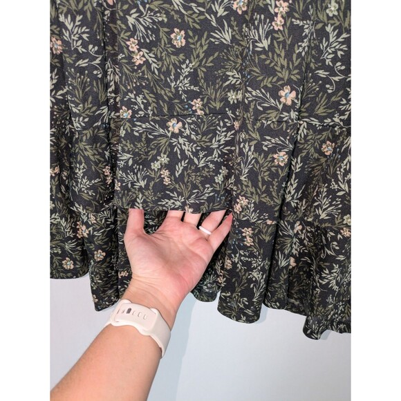 Style & Co Blouse 2X Women's Black Floral Vneck Long Sleeve Layered Nylon Gothic - Picture 5 of 7